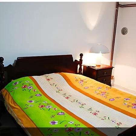 Novak Apartment *